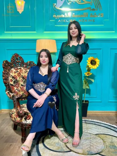 Robe d'hotesse