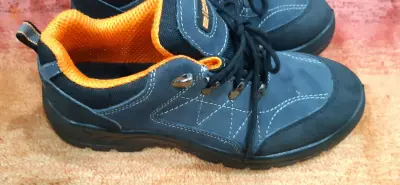 chaussure de sécurité GERMANY pointure 44