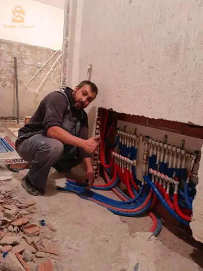 بلونبي محترف شوفاج سنيتار و متخصص في جميع أعمال السباكة
0781569282 / 0550843737