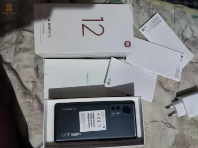 Xiaomi mi 12 5G 8/256gb