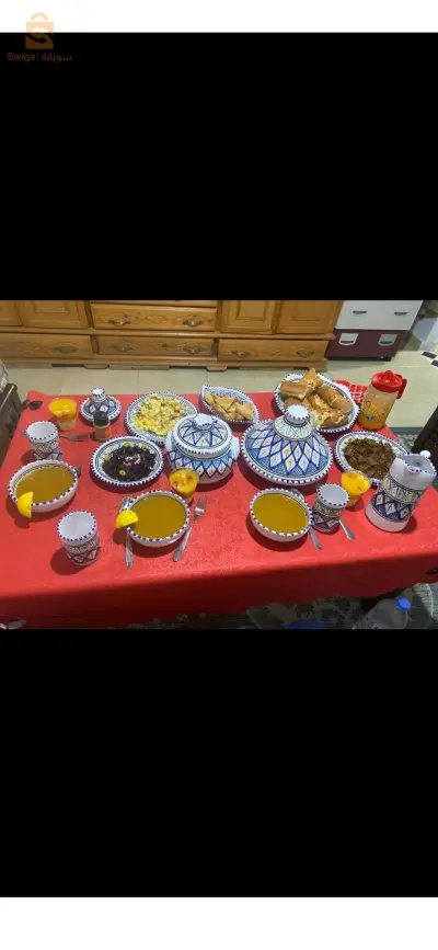 سرفيس آطابل فخار تونسي متوفرين من يهمه الامر الاتصال بي على الخاص مسنجر مع صورة الشئ المرغوب فيه