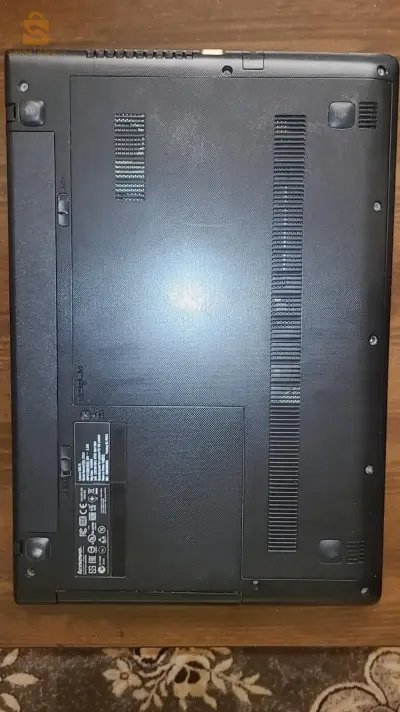 pc portable Lenovo noire Windows 10 pro 4gb ram Procureur intel pentium  
fih kht sghir f la ficheur