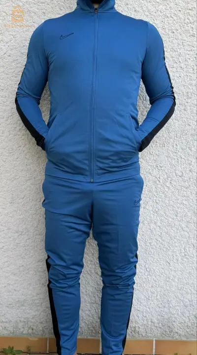 ensemble Nike