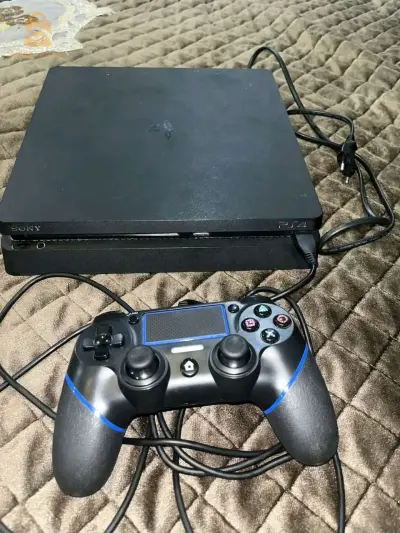 Play 4 slim fih 800 gb m3ah ps+ enligne w fih manita w fifa 23