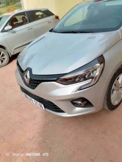 à vendre Clio 5 ESS