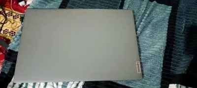 Lenovo i 3 10 génération