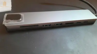 8 in 1 Hub-Adapter