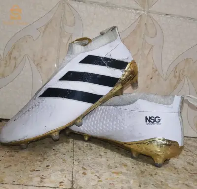حذاء كرة قدم اصلي