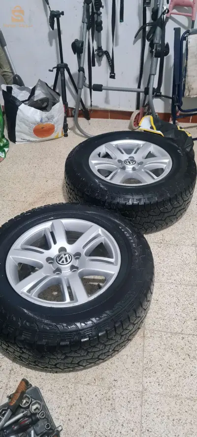 pneus et jantes amarok r17
