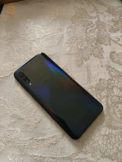 Samsung A50