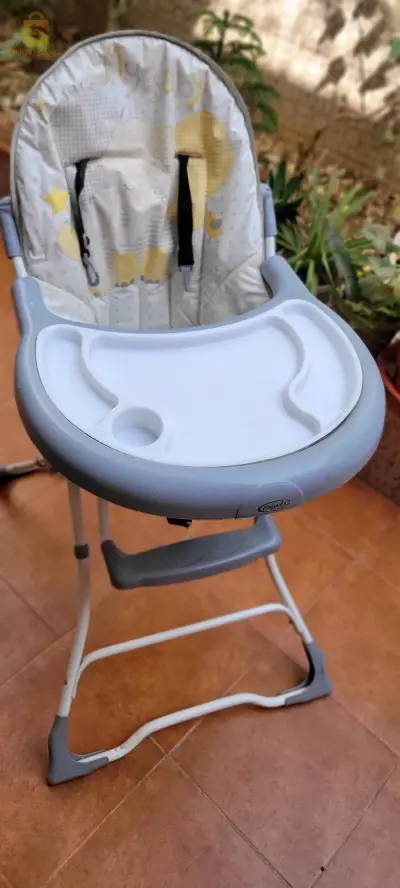 Chaise de bébé