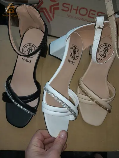 belle paire de chaussures