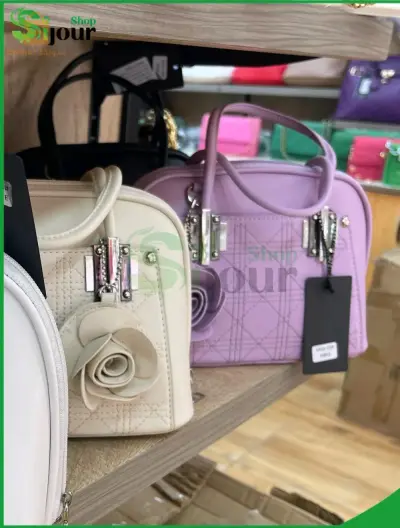 حقيبة نسائية  يدوية فخمة