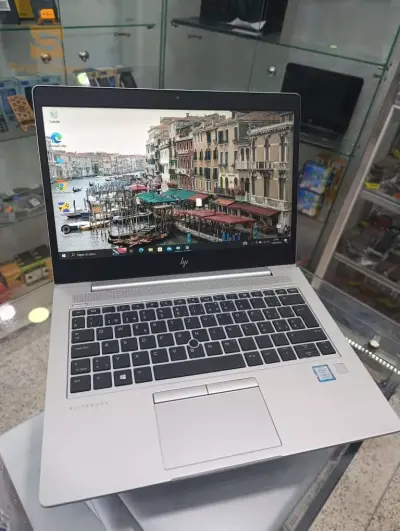 HP ELITEBOOK 830 G6 I5 8TH GE / RAM 8 GB / 256 SSD / 13.3 FULL HD / ETAT COMME NEUF