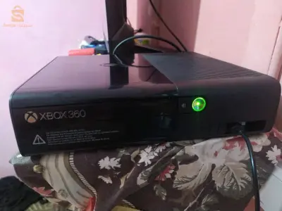x box 360 ulra slim 250gb