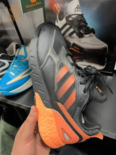Adidad original jamais porté