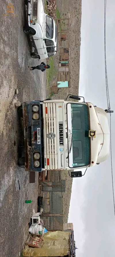 شاحنة للبيع