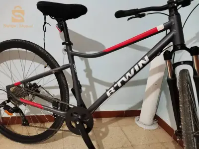 vélo B'twin neuf