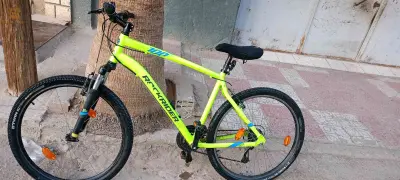 للبيع