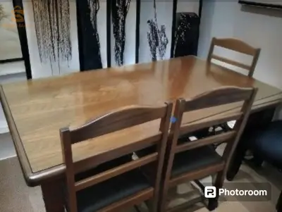 table en bois hêtre massif