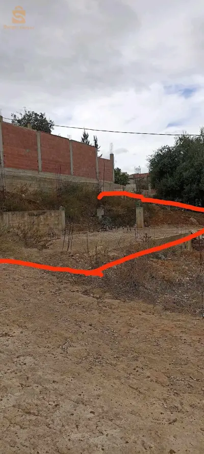 terrain à vendre 300m2 +plateforme