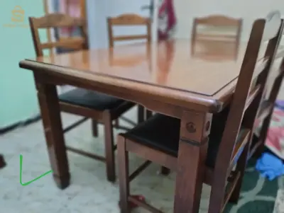 table en bois hêtre