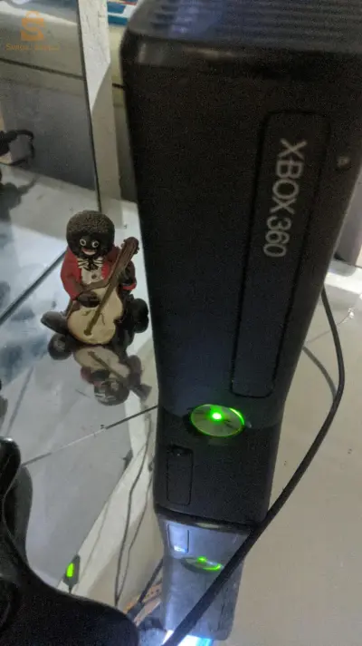 Xbox 360 500 gb 42 joux plus , glitch  plus flach