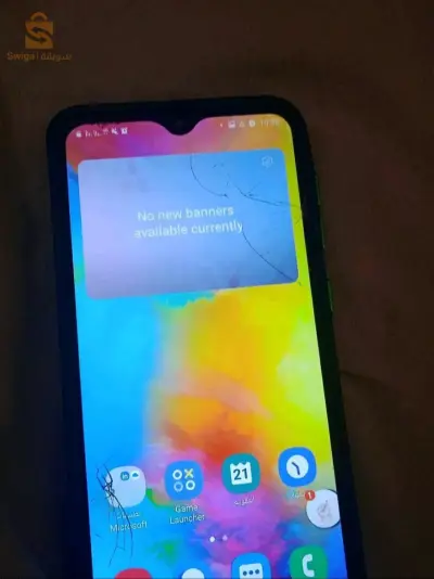 Samsung M20