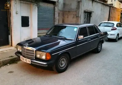 300d  1982 w 123 New tendances 2024