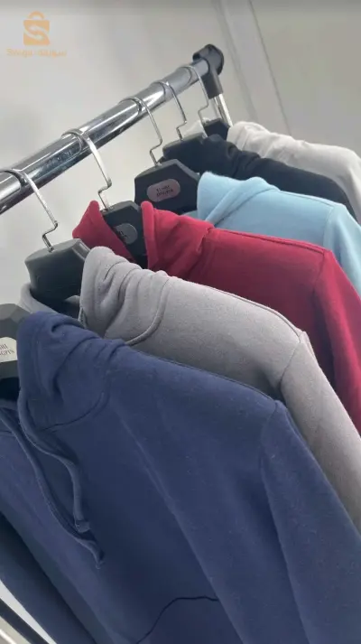 sweat-shirts vierges ou personnalisés selon vos choix 😁