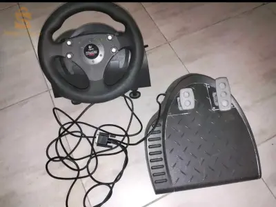 volant pc Logitech
