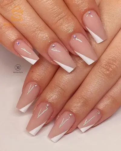 Les press on nail
