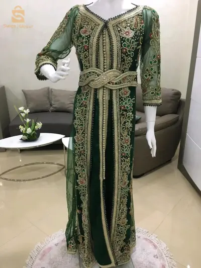 قفطان للبيع في حالة جيدة