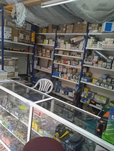 Magasin pièces de rechange à vendre