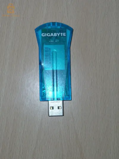 clef wifi USB Gigabyte