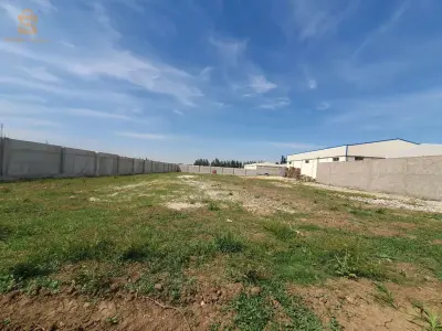 قطعة أرض صناعية