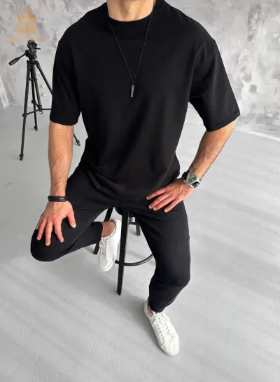 T-shirt oversize unisexe best qualité  🔥