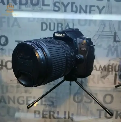 Nikon D90 & 18_105mm VR ii