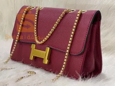 Magnifiques sacs chinois, une copie de l'original, à un prix avantageux
Rechercher sur Google