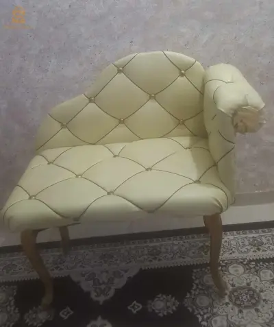 كرسي نسائي
