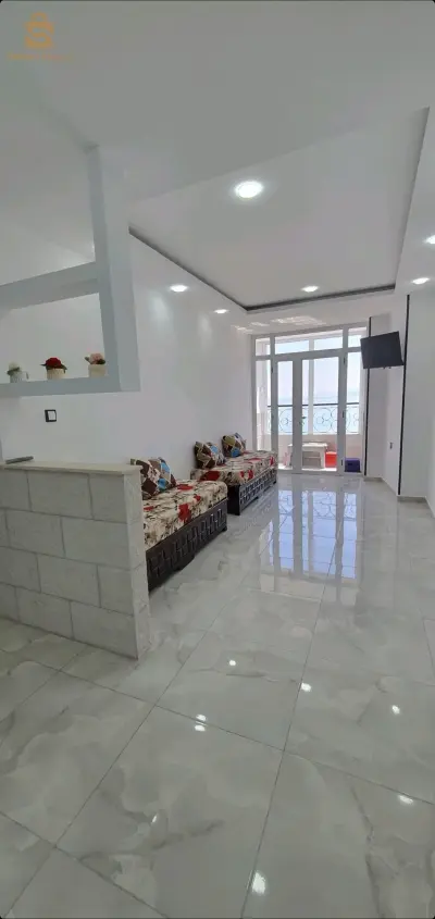 شقة للكراء دلس