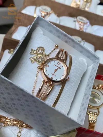 مرحبا بيك سيدتي قلشي روحك غير بصرف