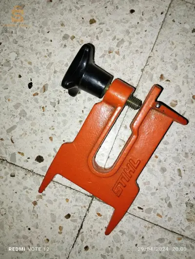 etau tronçonneuse