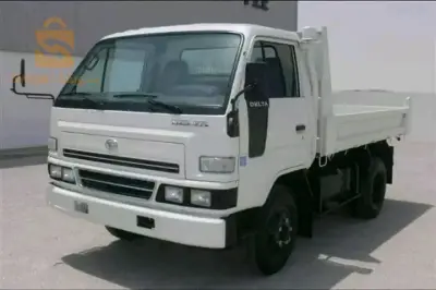 نقل مواد البناء.. رمي لاكاص