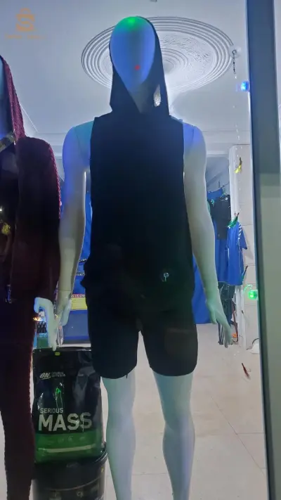 vêtements de sport homme et femme