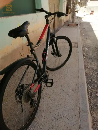 سلام عليكم
BTWIN riverside100للبيع
Taille L
كلش original