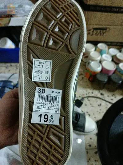 tennis neuves kaki