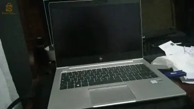 حاسوب لابتوب نوع hp  elite book 830 g6