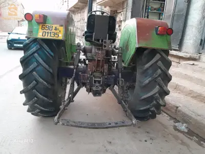 Tracteur cirta