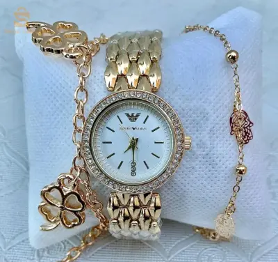Montre femme+ deux bracelets